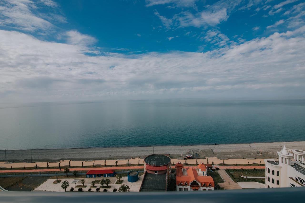 Orbi Residence Hotel Official Батумі Екстер'єр фото